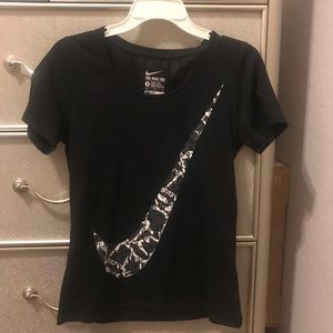 Black Nike top